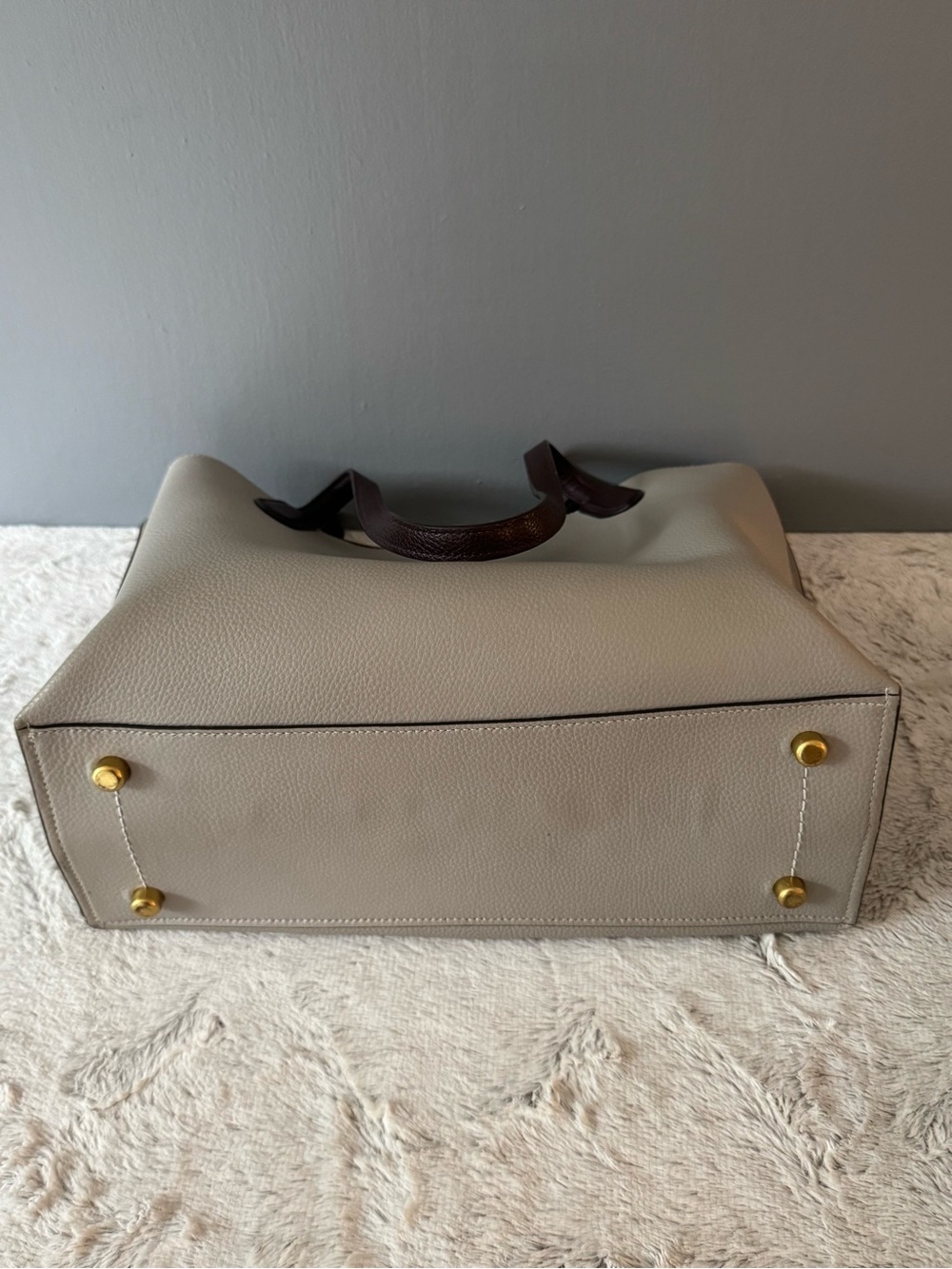 Coach Dove Gray and Dark Brown Two-Tone Willow Leather Tote with Gold Hardware - Picture 11 of 15